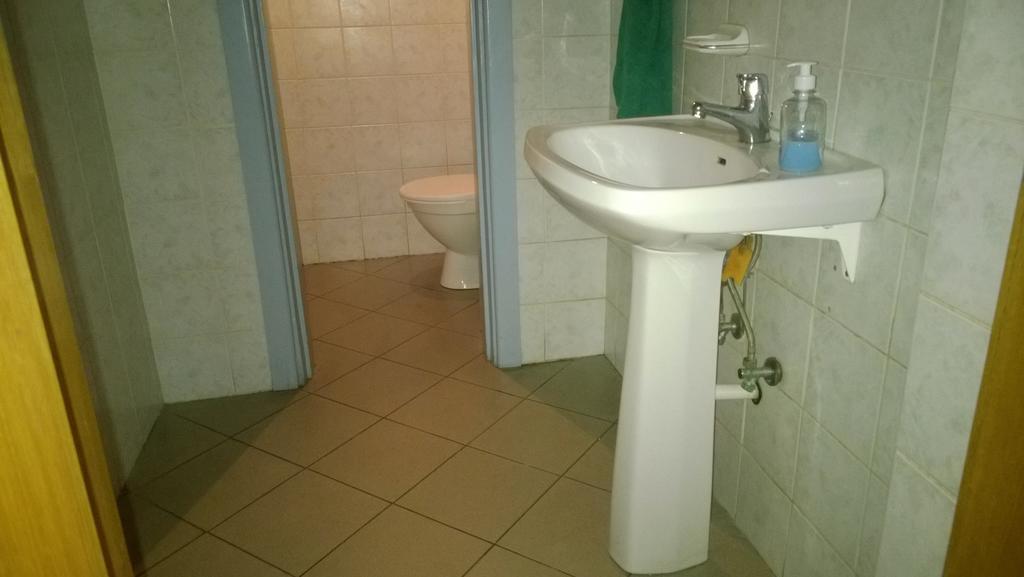Dome Pearl Hostel Riga Bagian luar foto